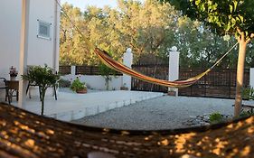 Afrathias Beachhouse - Cretan Hideaway